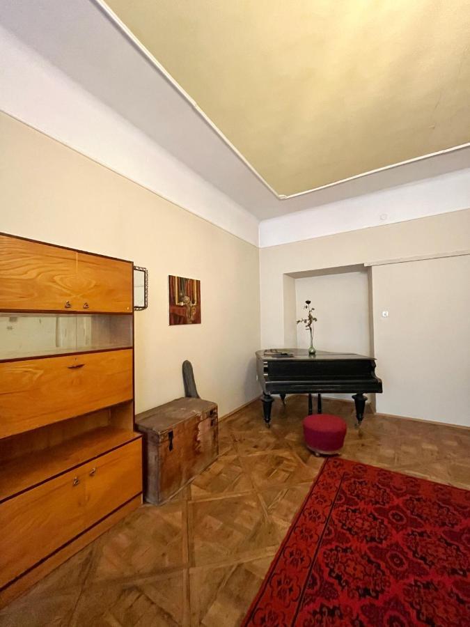 Old Town Rooms Wielopole Cracovia Exterior foto