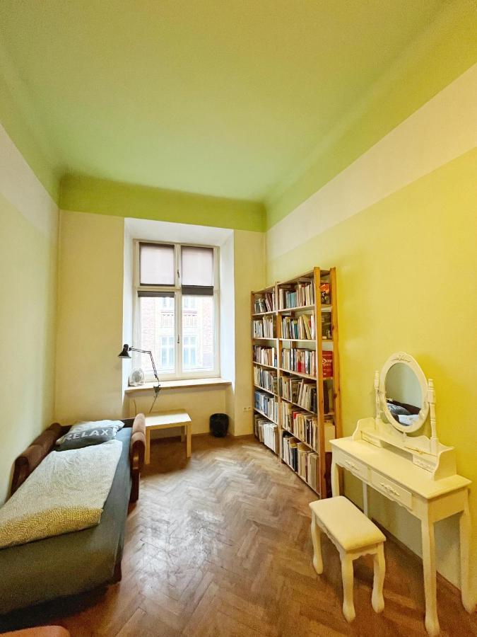 Old Town Rooms Wielopole Cracovia Exterior foto